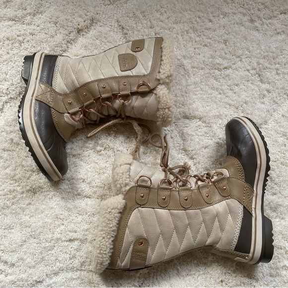Sorel tofino tan beige Sherpa boots tie winter snow 6 - Picture 6 of 7
